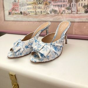 New Antonio Melani x Born on Fifth Arden Bow Blue Heels/Sandals Size 8 | Bridal